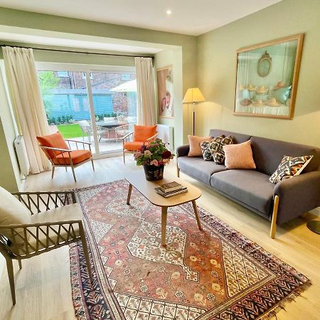 Central Townhouse With Free Off Road Parking And Garden 요크 외부 사진
