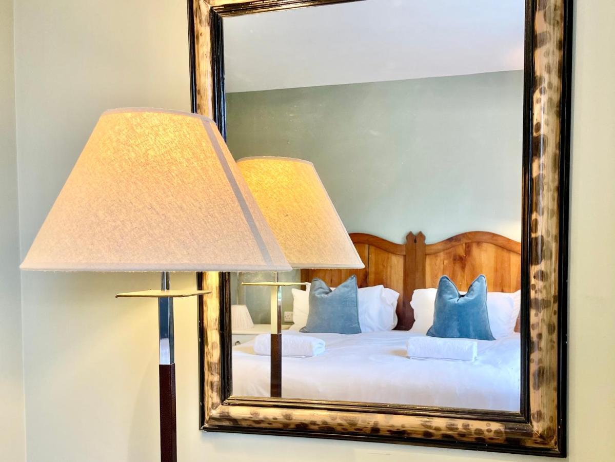 Central Townhouse With Free Off Road Parking And Garden 요크 외부 사진